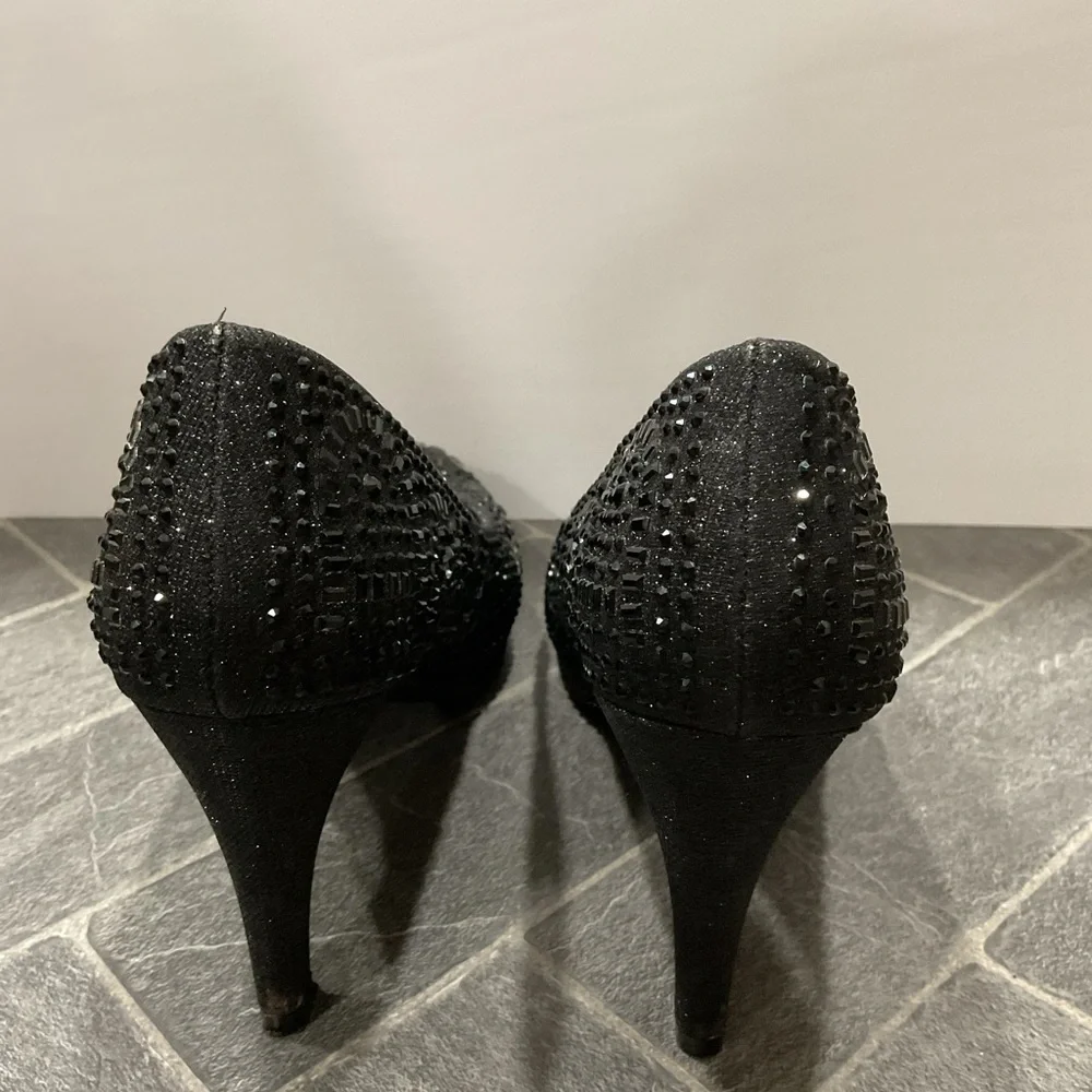 Silver Slipper Flirty Black Rhinestone Heel